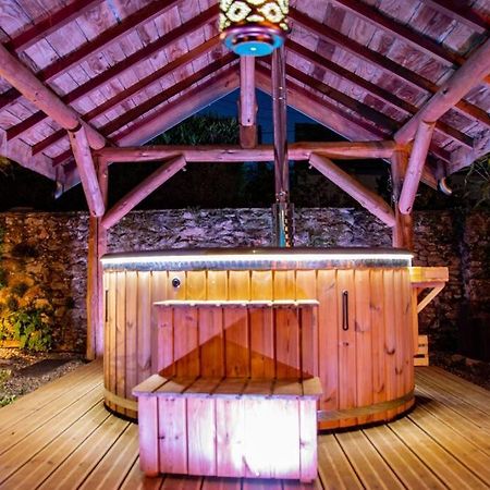La Cabane Des Colibris Rieupeyroux  外观 照片