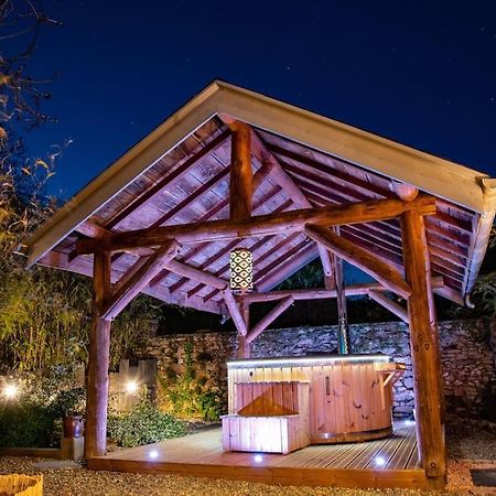 La Cabane Des Colibris Rieupeyroux  外观 照片