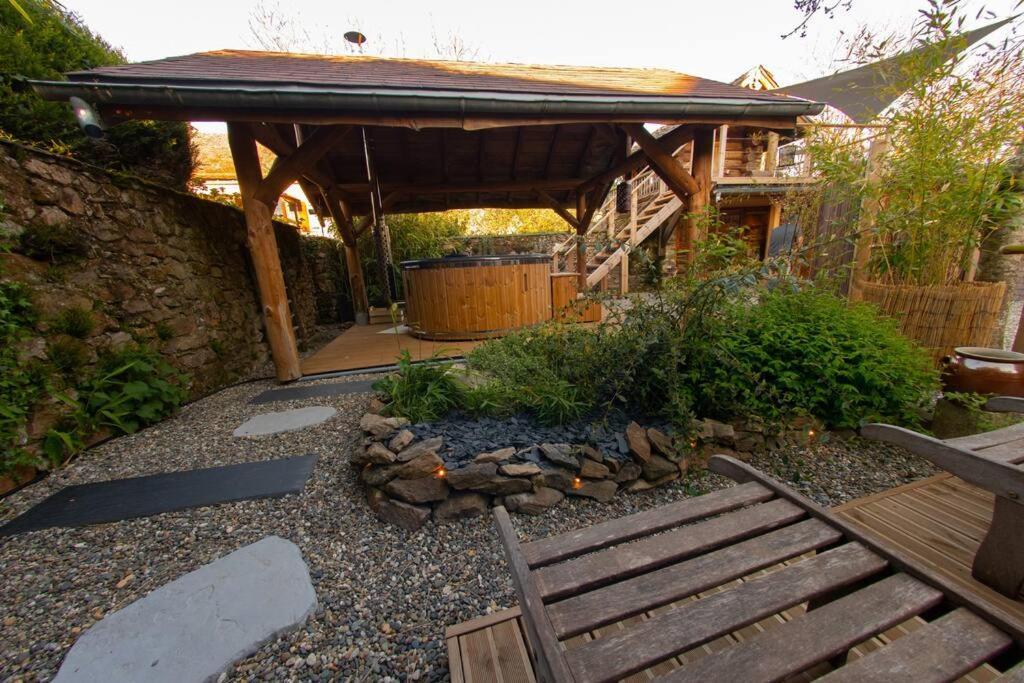 La Cabane Des Colibris Rieupeyroux  外观 照片